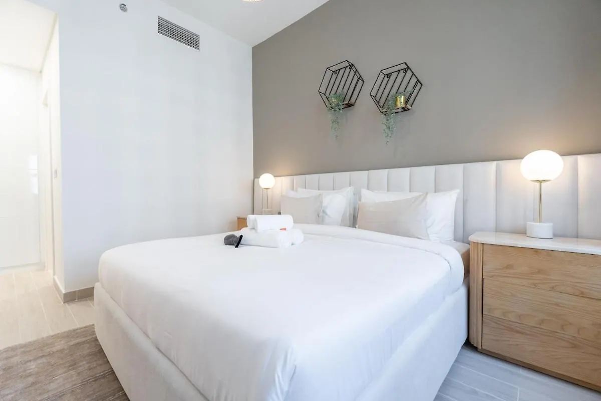 I'M So Cool And Sleep 4 Villa Dubai United Arab Emirates